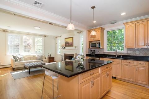 12 Pinevale Ave, Wellesley, MA 02482 photo 7