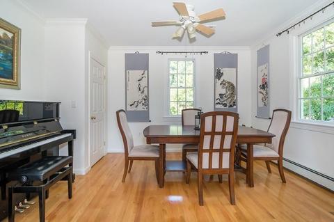 12 Pinevale Ave, Wellesley, MA 02482 photo 4