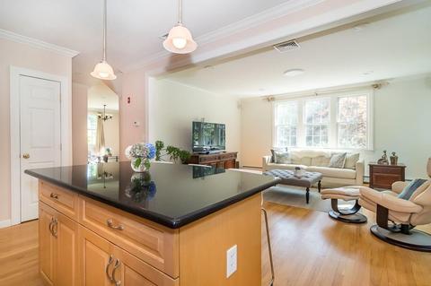 12 Pinevale Ave, Wellesley, MA 02482 photo 6