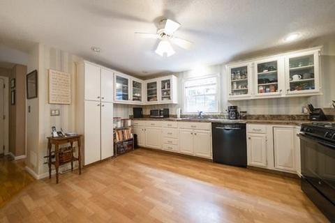 3 Hazeltine Rd, Upton, MA 01568 photo 11