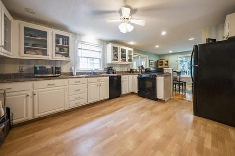 3 Hazeltine Rd, Upton, MA 01568 photo 10
