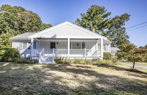 20 Marks Cove Rd, Wareham, MA 02571 photo 1