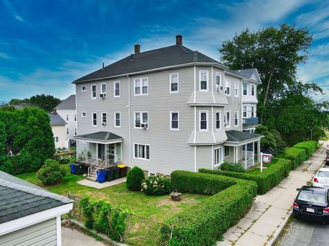 65 Barre St, Fall River, MA 02723 photo 9