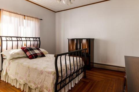 65 Barre St, Fall River, MA 02723 photo 16