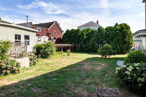 65 Barre St, Fall River, MA 02723 photo 5