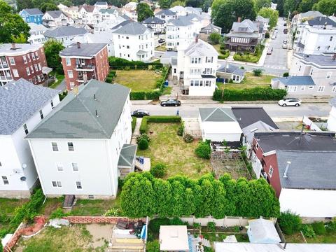 65 Barre St, Fall River, MA 02723 photo 10