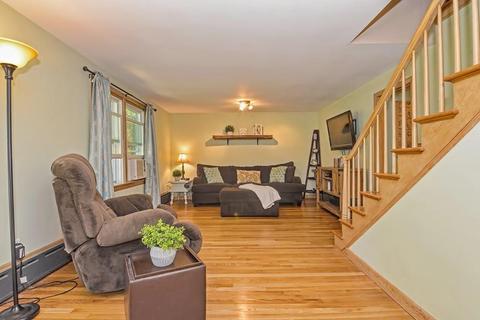18 Gaskill St, Mendon, MA 01756 photo 12