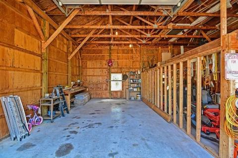 18 Gaskill St, Mendon, MA 01756 photo 35