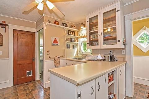297 Kenyon St, Fall River, MA 02720 photo 9