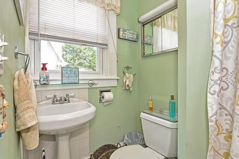 297 Kenyon St, Fall River, MA 02720 photo 7