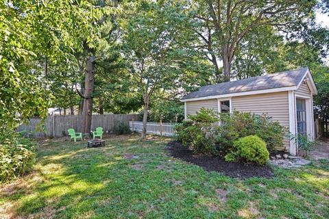 297 Kenyon St, Fall River, MA 02720 photo 20