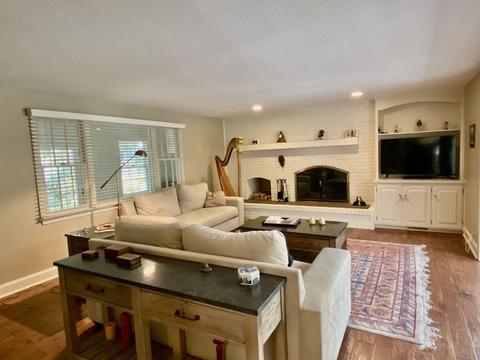 45 Exeter Ave, Longmeadow, MA 01106 photo 2