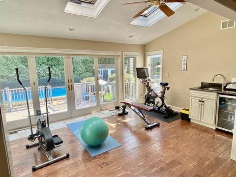 45 Exeter Ave, Longmeadow, MA 01106 photo 7