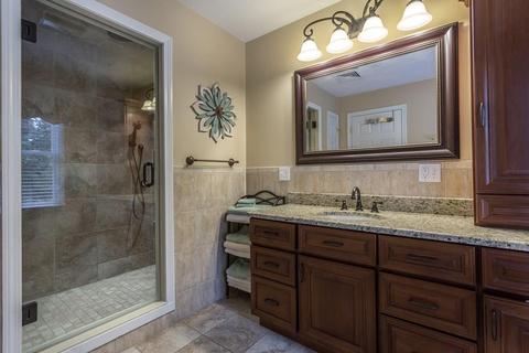 22 Arrowhead Ln, Raynham, MA 02767 photo 18