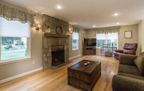 22 Arrowhead Ln, Raynham, MA 02767 photo 11