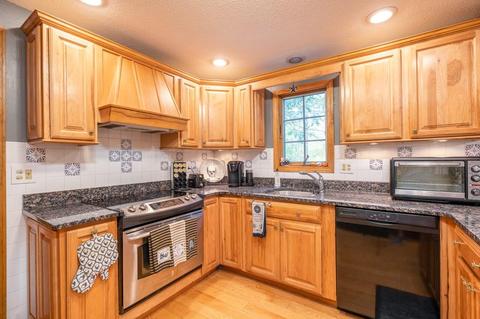 3 Picard Cir, Easthampton, MA 01027 photo 14