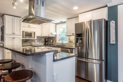 237 Reed St, Hanson, MA 02341 photo 2