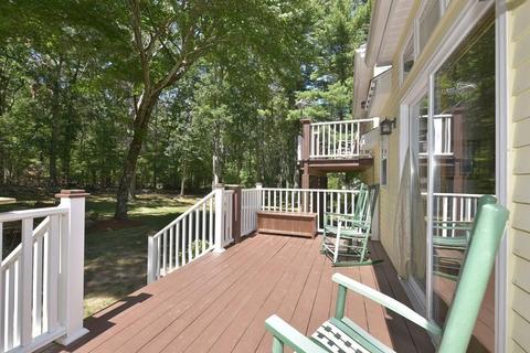 93 Bates St, Mendon, MA 01756 photo 10