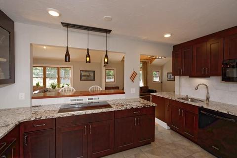 93 Bates St, Mendon, MA 01756 photo 13