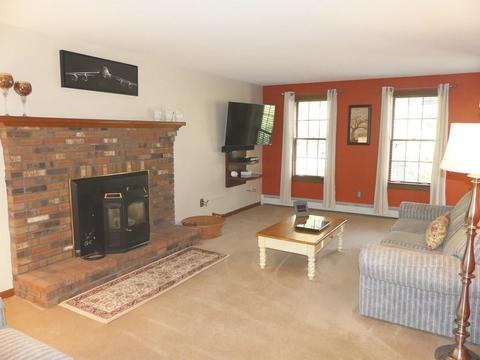 237 Thompson St, Palmer, MA 01069 photo 13