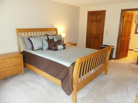 237 Thompson St, Palmer, MA 01069 photo 22
