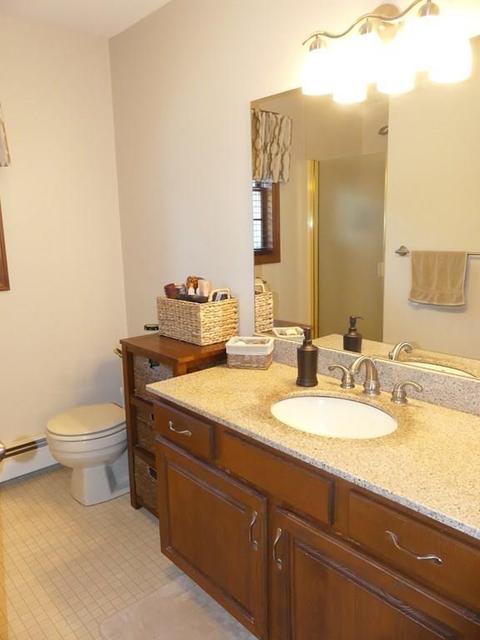 237 Thompson St, Palmer, MA 01069 photo 23