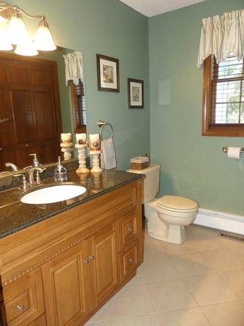 237 Thompson St, Palmer, MA 01069 photo 16