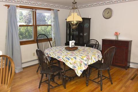 70 Labelle Dr, Chicopee, MA 01020 photo 10