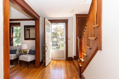 20 Benjamin Rd, Arlington, MA 02476 photo 5