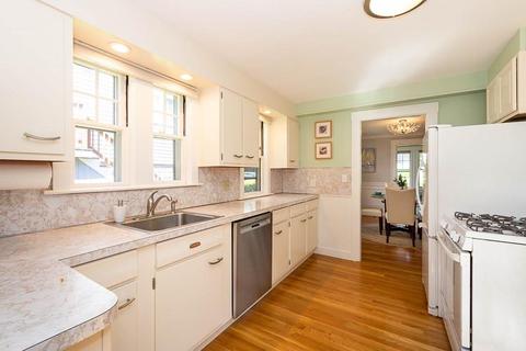 20 Benjamin Rd, Arlington, MA 02476 photo 17