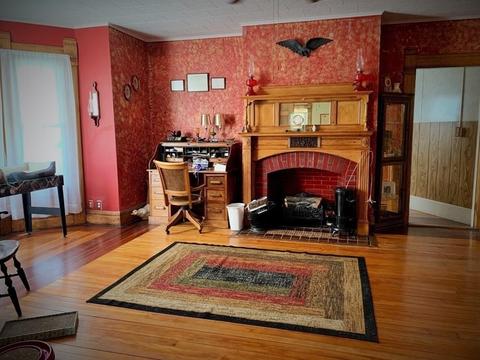 9 Ames Ave, Chicopee, MA 01013 photo 7
