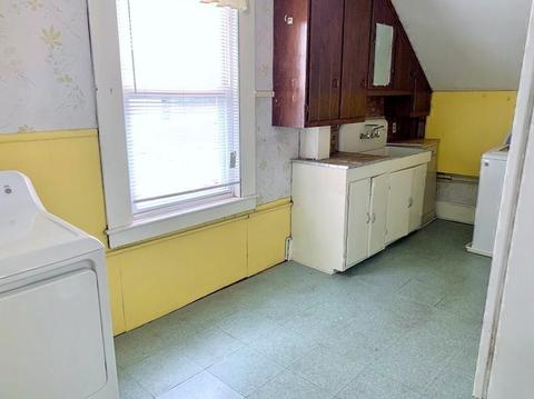 9 Ames Ave, Chicopee, MA 01013 photo 34