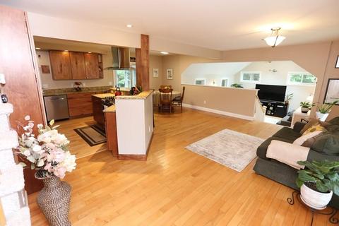 32 Pine Hill Rd, Easthampton, MA 01027 photo 7