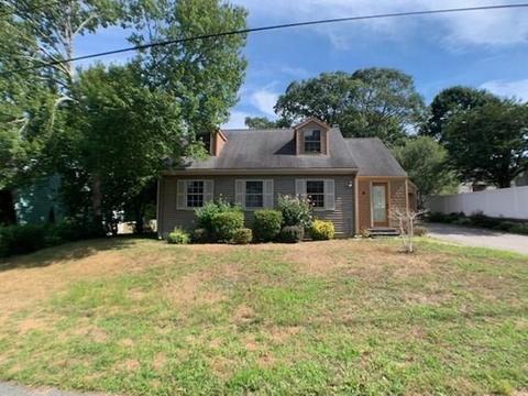 6 Cherry St, Bourne, MA 02532 photo 3