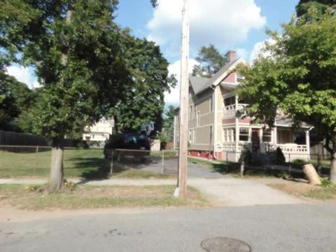 117 Westminster St, Springfield, MA 01109 photo 5