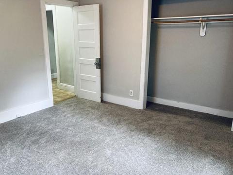 9 Massasoit Pl, Springfield, MA 01107 photo 10