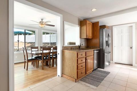 311 Maple St, Danvers, MA 01923 photo 10