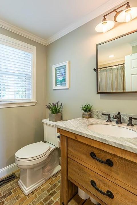 328 Charles St, Reading, MA 01867 photo 14