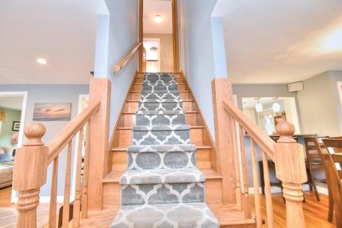 9 Edith Ave, Woburn, MA 01801 photo 19