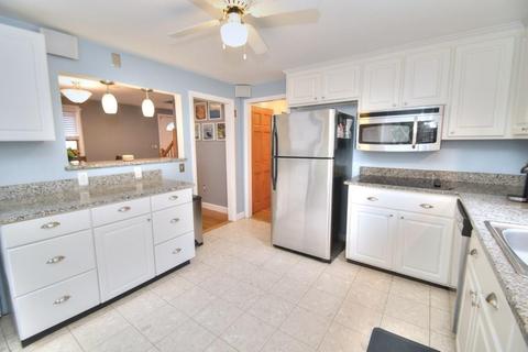 9 Edith Ave, Woburn, MA 01801 photo 6