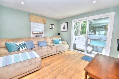 9 Edith Ave, Woburn, MA 01801 photo 12