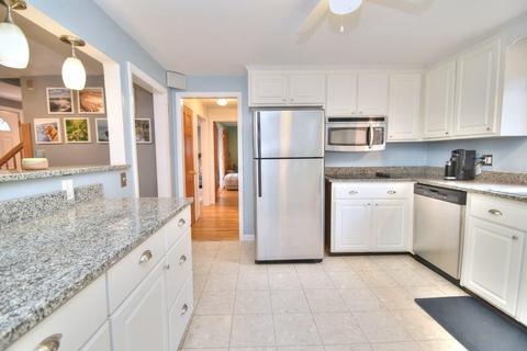9 Edith Ave, Woburn, MA 01801 photo 5