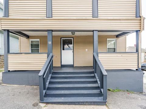 32 Dickinson St, Springfield, MA 01108 photo 2