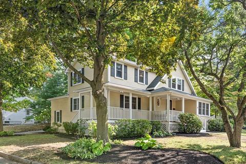 10 King St, Reading, MA 01867 photo 2
