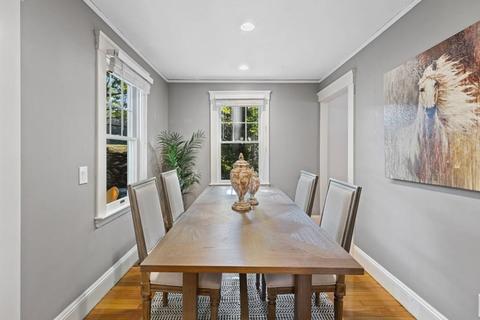 10 King St, Reading, MA 01867 photo 8