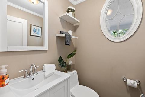 10 King St, Reading, MA 01867 photo 27