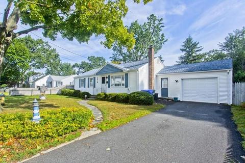 17 Arthur St, Springfield, MA 01104 photo 3