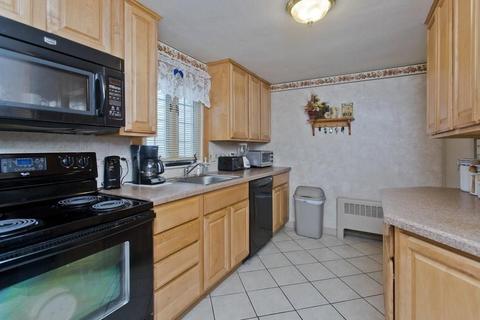 17 Arthur St, Springfield, MA 01104 photo 14