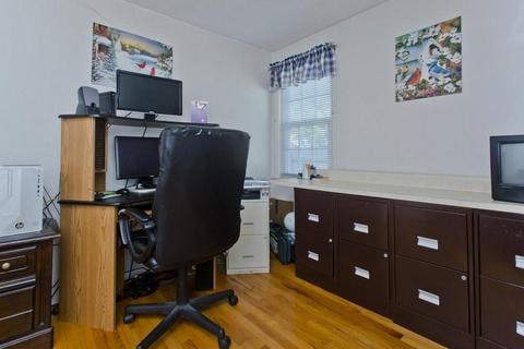 17 Arthur St, Springfield, MA 01104 photo 32