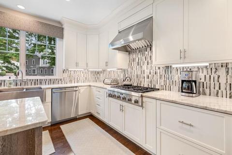 41 Spring Rd, Needham, MA 02492 photo 3
